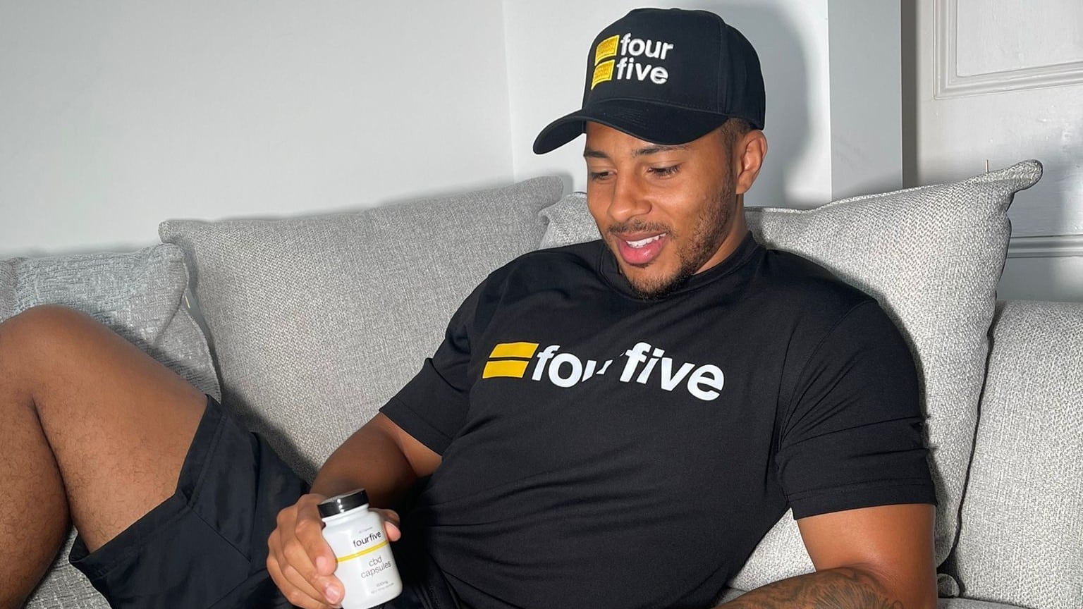 Love Islander Aaron Simpson Partners with fourfive,  On ACL Recovery
